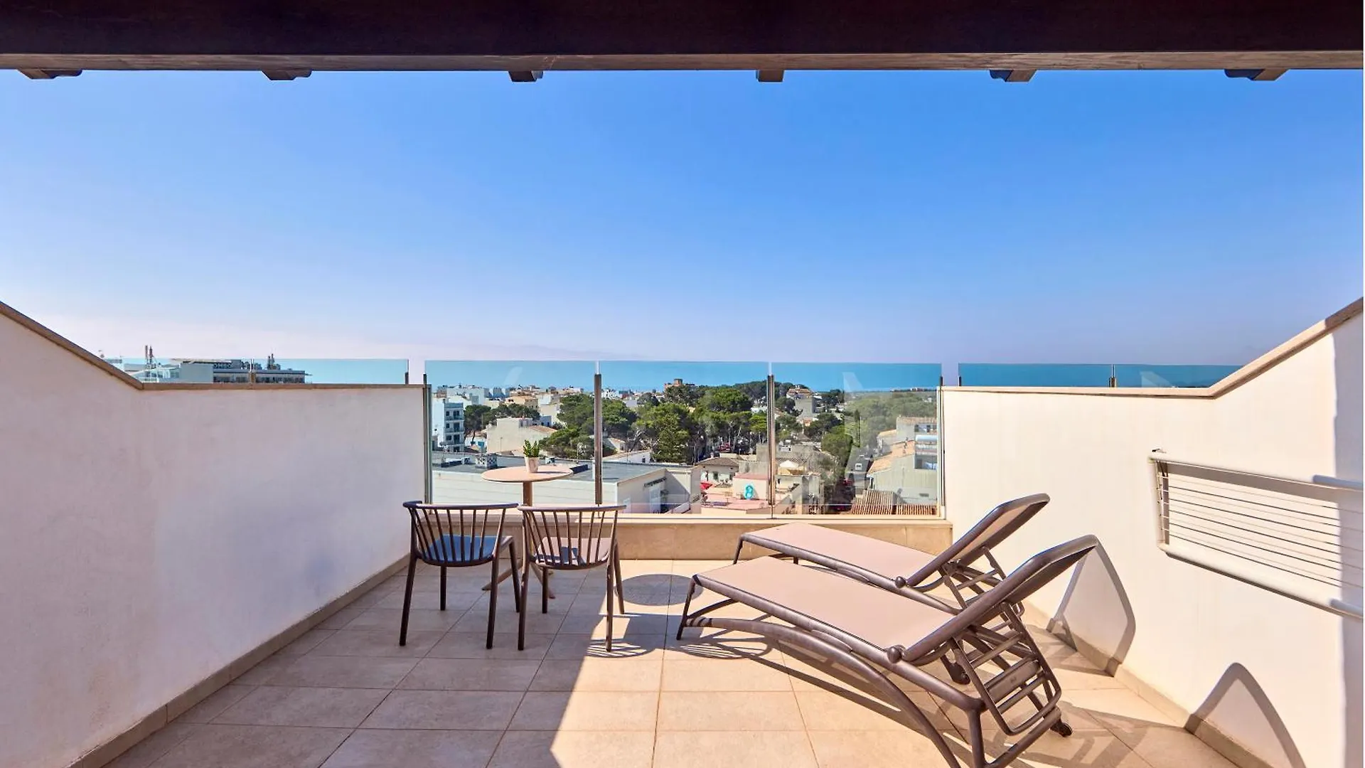 Universal Hotel Perla S'Illot  S'Illot (Mallorca)
