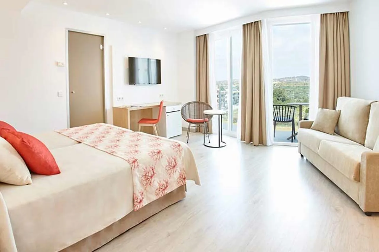 Universal Hotel Perla S'Illot