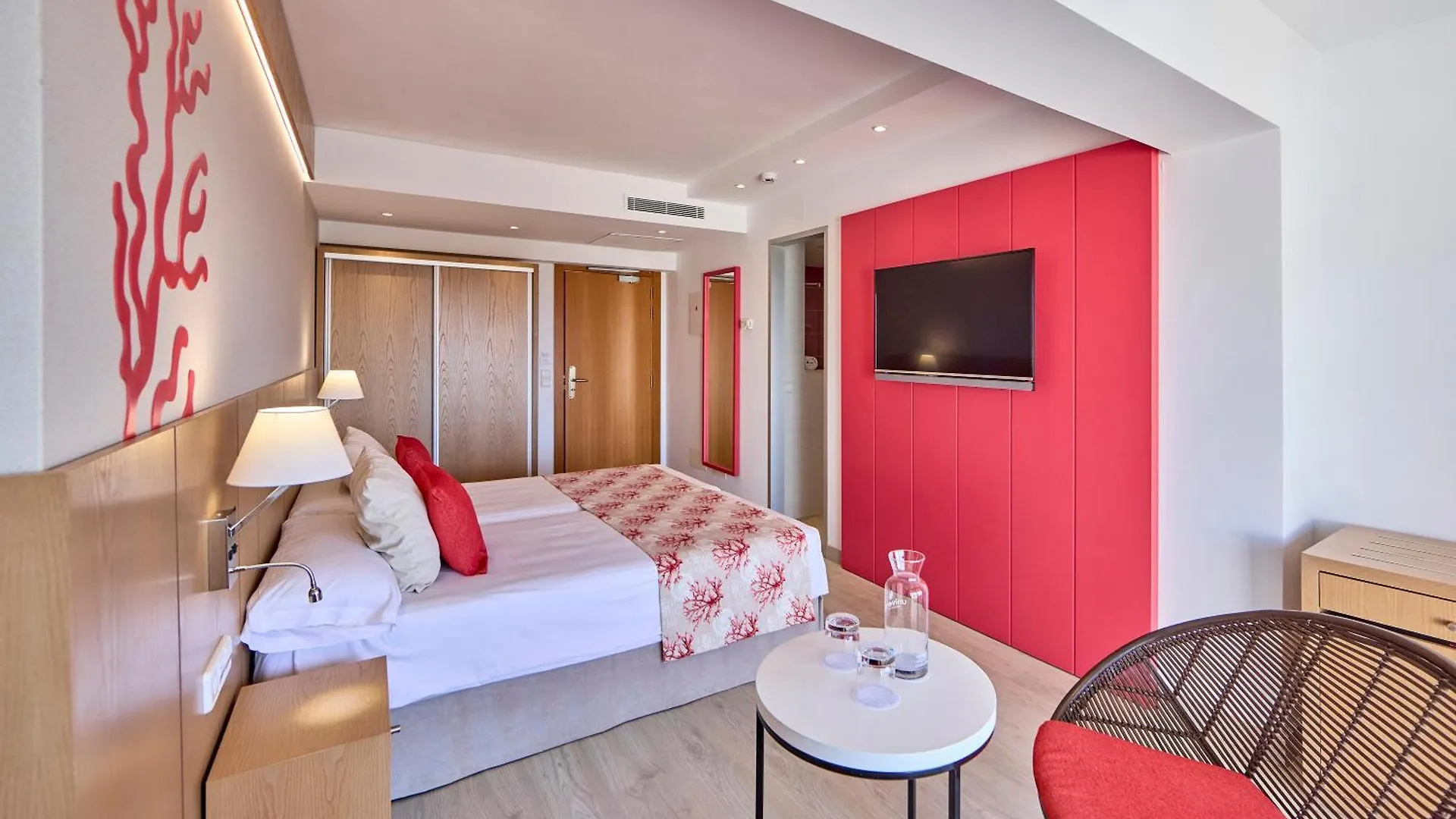 Universal Hotel Perla S'Illot   S'Illot (Mallorca)