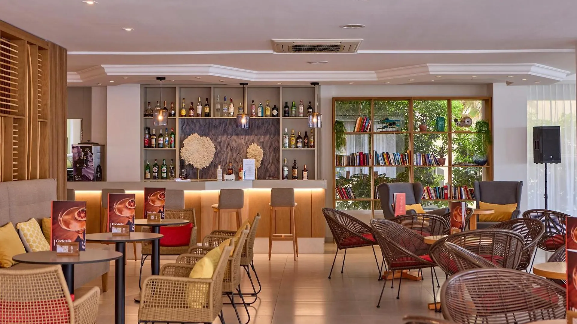 Universal Hotel Perla S'Illot