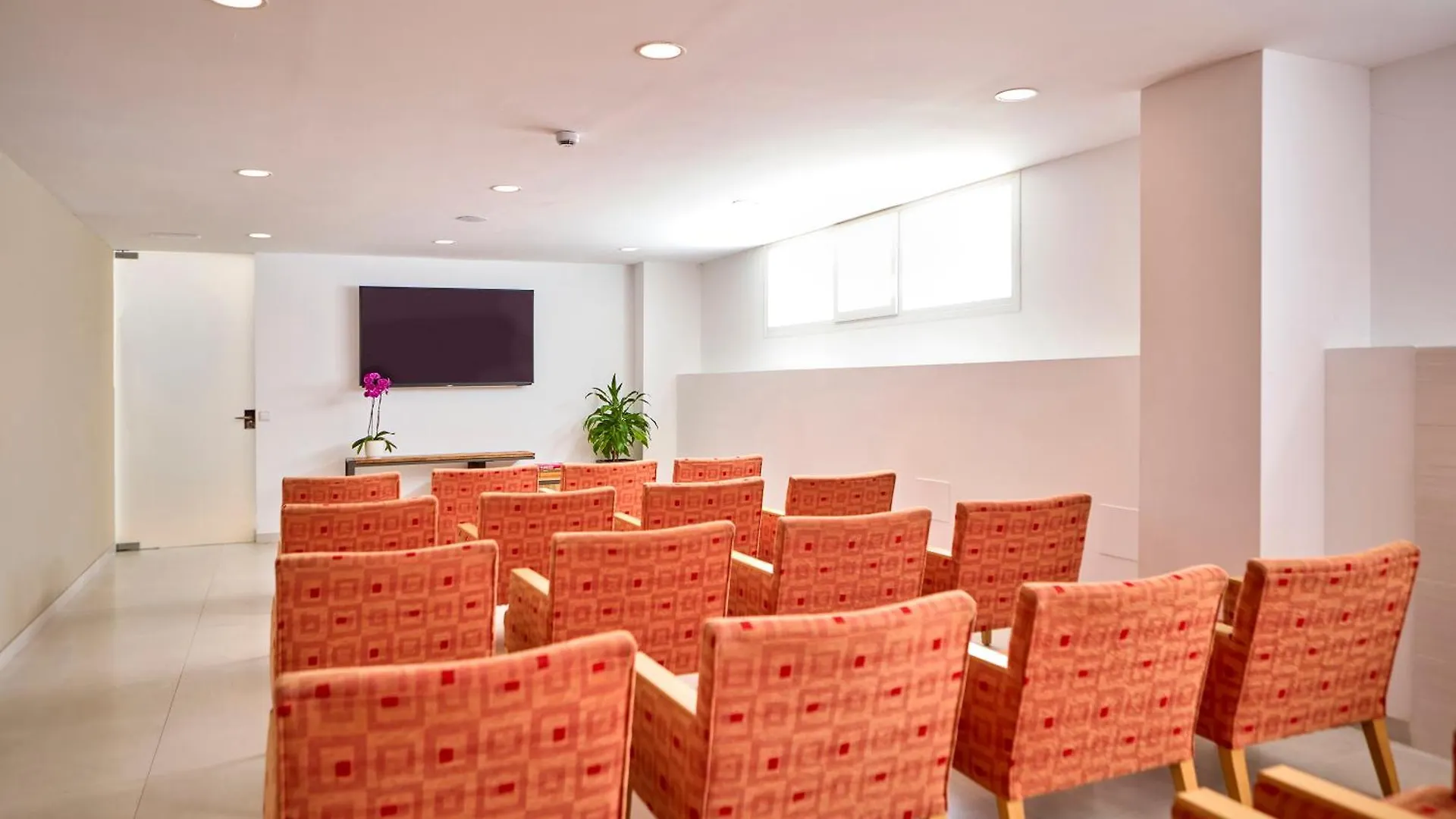 Universal Hotel Perla S'Illot